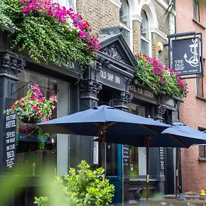 4* Отель Old Ship Hackney
